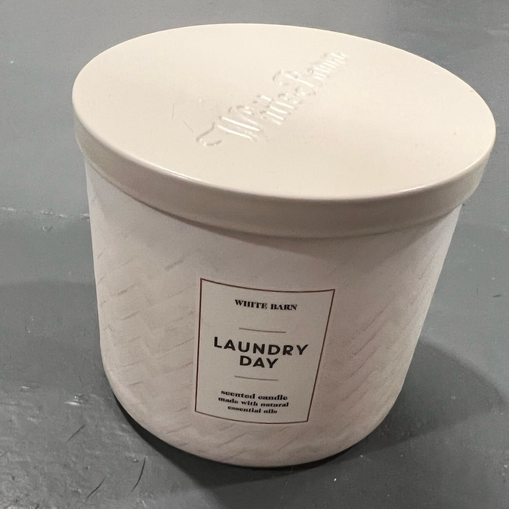 Bath and Body Works 3 Wick Candle